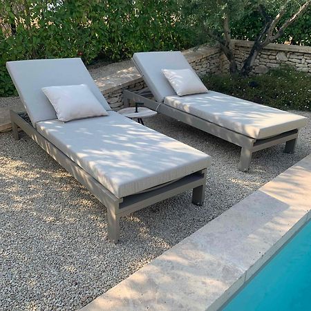 Willa Le Cabanon De Livia Avec Piscine Privee Cucuron Zewnętrze zdjęcie