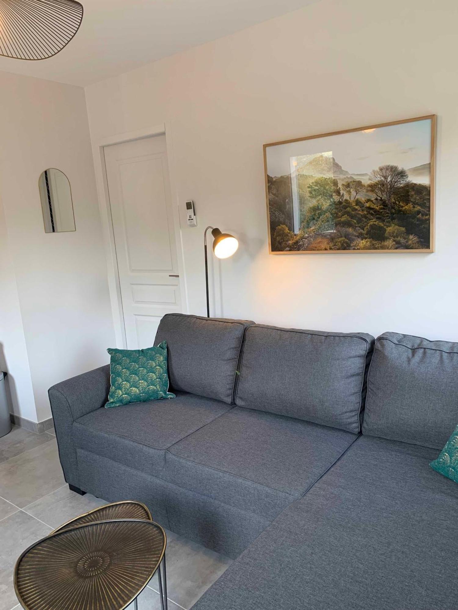 Willa Le Cabanon De Livia Avec Piscine Privee Cucuron Zewnętrze zdjęcie