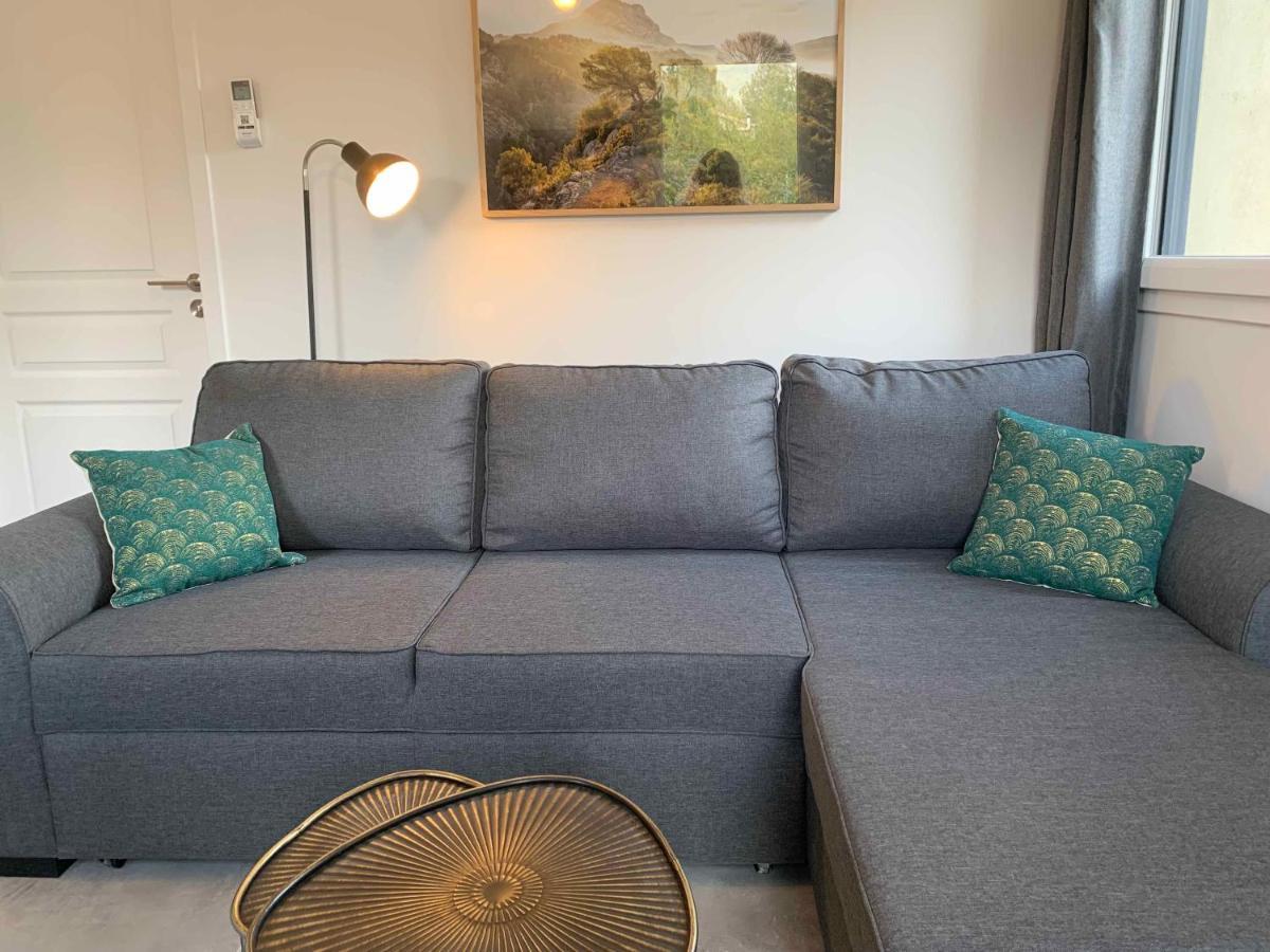 Willa Le Cabanon De Livia Avec Piscine Privee Cucuron Zewnętrze zdjęcie