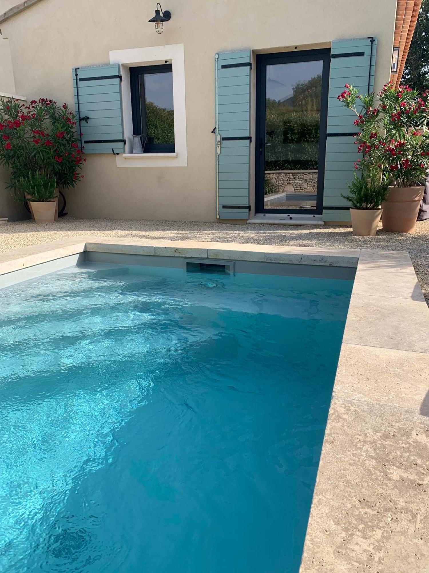 Willa Le Cabanon De Livia Avec Piscine Privee Cucuron Zewnętrze zdjęcie