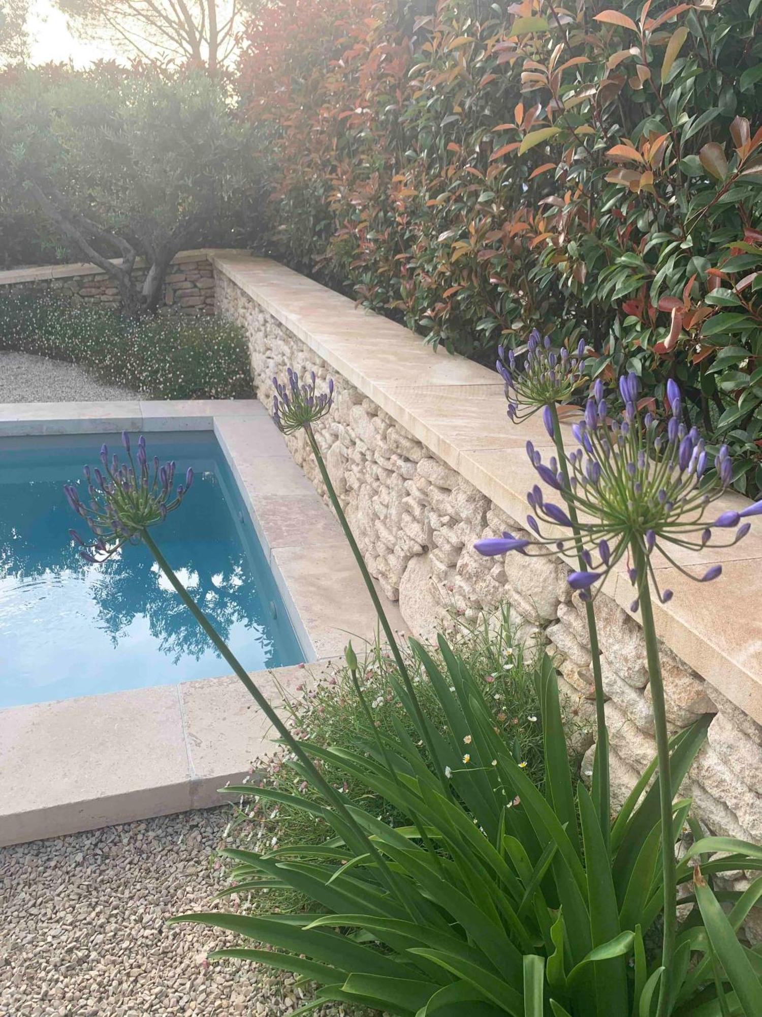Willa Le Cabanon De Livia Avec Piscine Privee Cucuron Zewnętrze zdjęcie